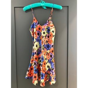 SOLD— VICTORIA SECRET silk set!